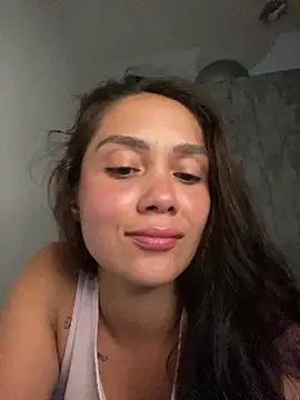 carolsapequinha online show from March 2026 11:13:01 PM