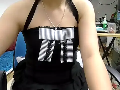 Snapshot of emii207 chatting on November 2025 12:38:02 PM emii207 online show from November 2025 12:38:02 PM