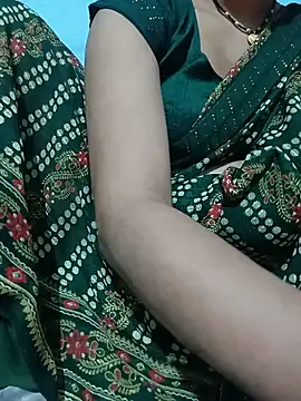 Snapshot of beutiful_hot chatting on June 2026 01:28:01 PM beutiful hot online show from June 2026 01:28:01 PM