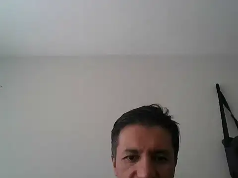 ivana latina online show from November 2025 02:32:01 PM