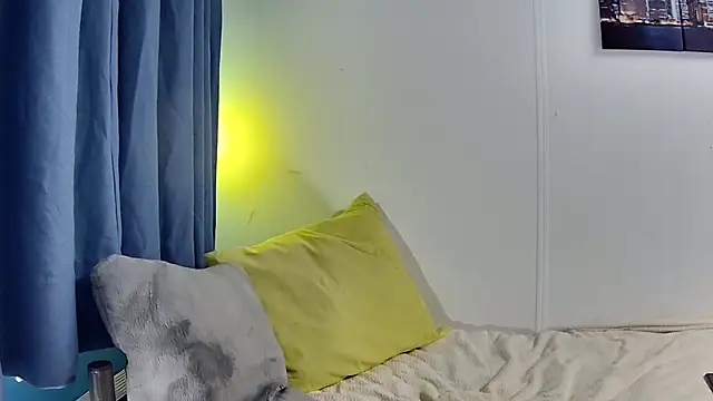 Leila cam18 online show from November 2025 03:43:02 AM