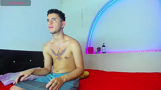 Snapshot of kaiborman00 chatting on November 2025 06:52:01 PM kaiborman00 online show from November 2025 06:52:01 PM