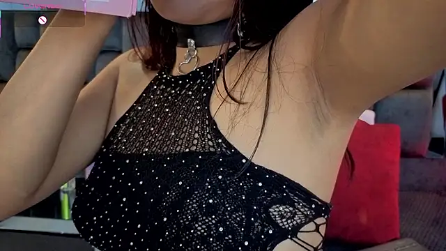 IssaJones  online show from March 2026 06:02:02 PM