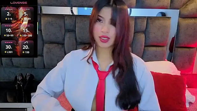 IssaJones  online show from March 2026 07:26:02 PM