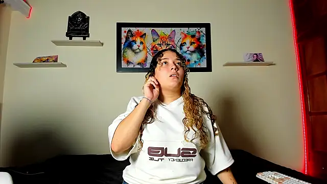 isabel zara online show from January 2026 01:01:02 AM