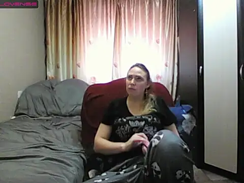 JenniDeep online show from February 2026 10:04:01 AM