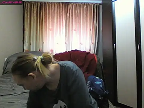 JenniDeep online show from February 2026 10:58:02 AM