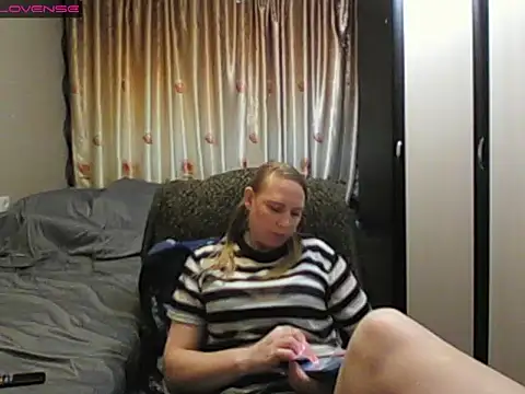 JenniDeep online show from April 2026 08:20:02 PM