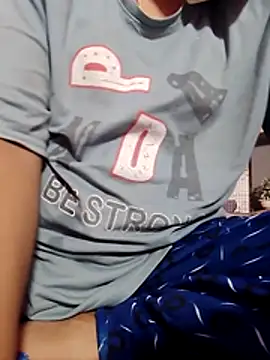 Snapshot of isha_sharma2002 chatting on May 2026 04:03:01 PM isha sharma2002 online show from May 2026 04:03:01 PM