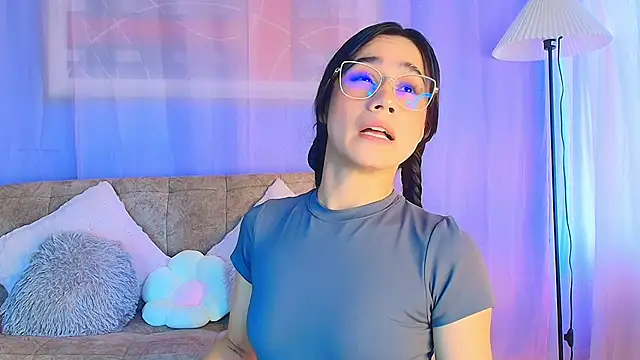 lizzy kane online show from June 2026 08:14:01 PM