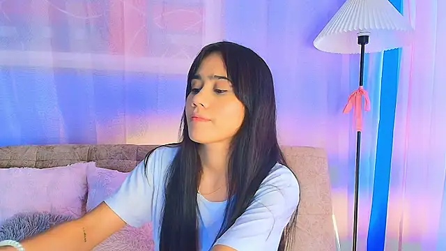 lizzy kane online show from April 2026 08:10:01 PM