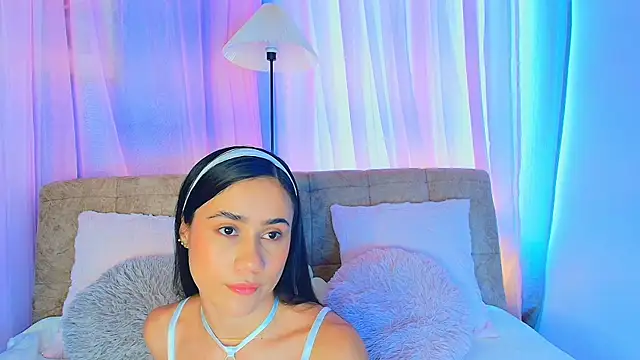 lizzy kane online show from May 2026 08:15:02 PM
