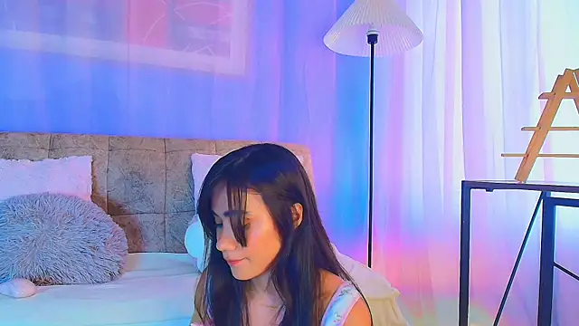 lizzy kane online show from May 2026 08:06:02 PM
