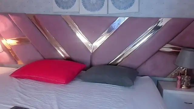 VeraSteel online show from November 2025 04:02:01 AM