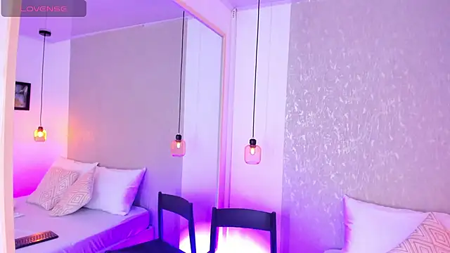 Martina 077 online show from April 2026 08:27:01 PM