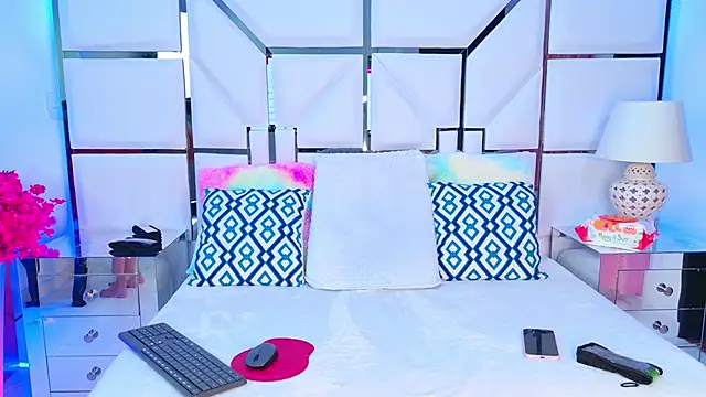 VeronicaSttar online show from February 2026 11:32:01 AM