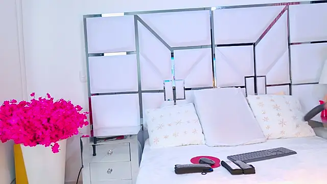 VeronicaSttar online show from January 2026 11:36:02 AM