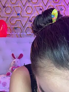 MelanyyJhonson15 online show from February 2026 02:41:01 AM