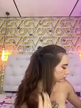 MelanyyJhonson15 online show from April 2026 02:29:01 AM