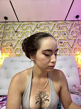 MelanyyJhonson15 online show from June 2026 08:39:01 PM