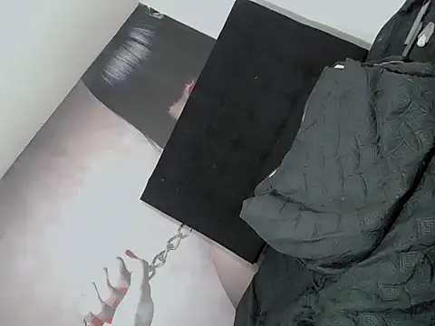 TAYLOR S7 online show from November 2025 10:38:02 AM