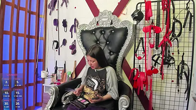 Danna-Rouse online show from March 2026 12:21:01 PM