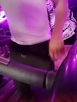 Snapshot of nicolssssssssss chatting on November 2025 11:19:01 PM nicolssssssssss online show from November 2025 11:19:01 PM