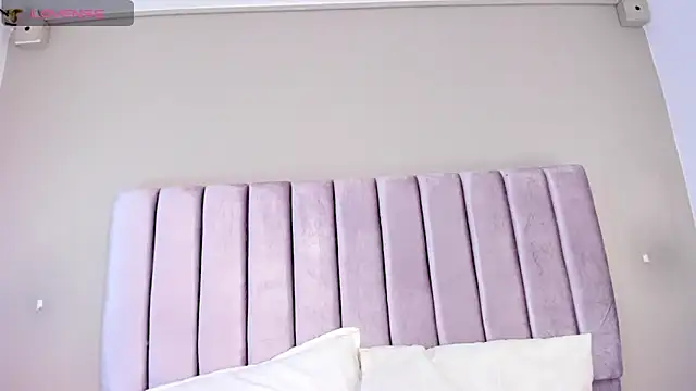 AnnaNoval 10 online show from February 2026 01:00:02 PM