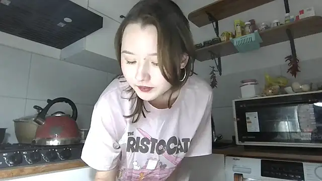 DeenaCaho online show from November 2025 03:45:02 PM