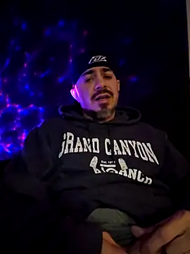 wilburydeznutz online show from November 2025 08:35:02 AM