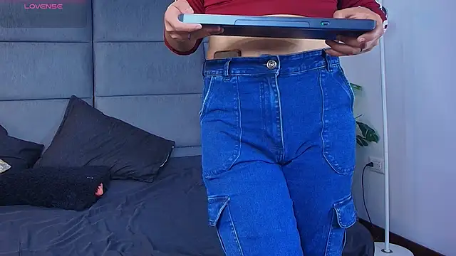 Tefanny hot online show from January 2026 02:53:01 PM