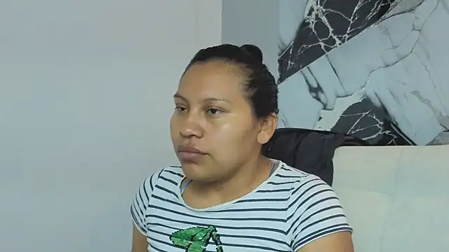 Hanna Goldenst online show from December 2025 11:45:01 AM