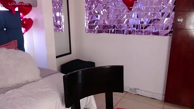 Catalinajane1 online show from April 2026 07:58:02 PM