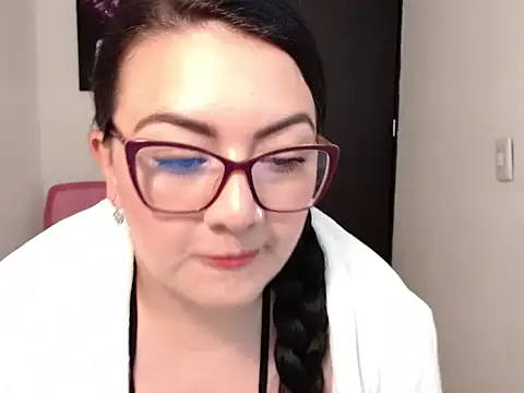 Sam  savage online show from November 2025 08:53:02 PM