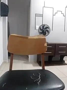 Snapshot of Heterobusca chatting on November 2025 08:30:01 AM Heterobusca online show from November 2025 08:30:01 AM