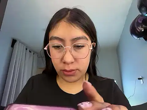 Snapshot of BabiSander11 chatting on November 2025 08:31:01 PM BabiSander11 online show from November 2025 08:31:01 PM