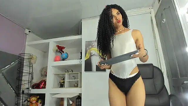 Zaira sofiaa online show from March 2026 02:08:01 AM