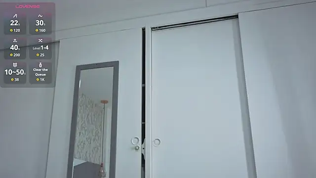 Snapshot of Sasha_Wolff chatting on May 2026 09:50:02 PM Sasha Wolff online show from May 2026 09:50:02 PM