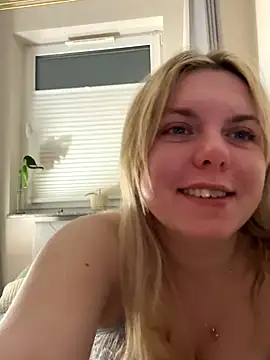 Nallinee online show from November 2025 07:25:01 PM