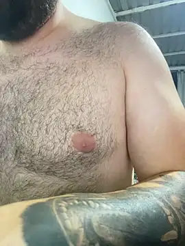 julianlondo111 online show from December 2025 12:38:02 AM