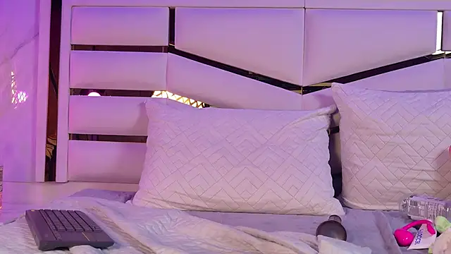 nix wolf online show from January 2026 03:16:01 PM