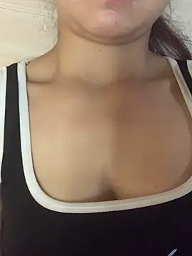 Diana-sexyy online show from February 2026 03:46:01 AM