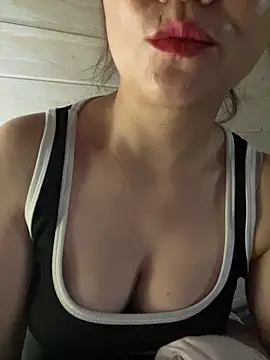 Diana-sexyy online show from April 2026 07:54:01 AM