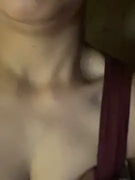 Diana-sexyy online show from February 2026 03:23:01 PM