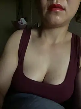 Diana-sexyy online show from April 2026 10:34:01 PM