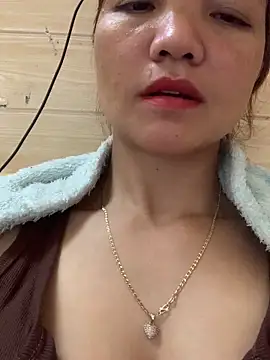 Diana-sexyy online show from December 2025 05:01:02 AM