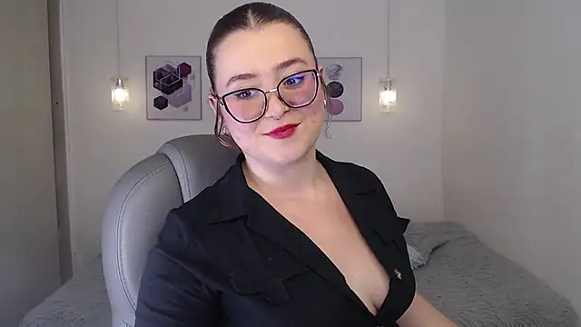 selene rouse  online show from May 2026 12:17:02 AM