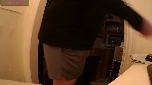 NaZtySar4h online show from December 2025 11:10:01 PM