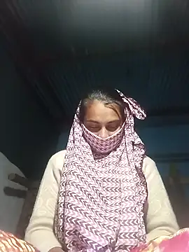 Snapshot of Sweety-rani chatting on November 2025 04:10:05 PM Sweety-rani online show from November 2025 04:10:05 PM