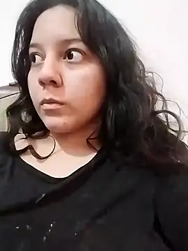 chibi love online show from November 2025 07:47:01 PM